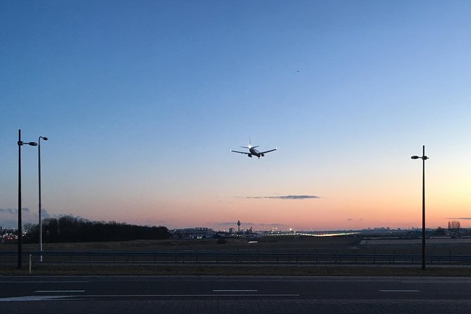 Private Transfer From AMS Schiphol Airport to Amsterdam - Key Points