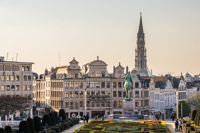 Private transfer from Amsterdam to Brussels, 2h stop in Utrecht - Who Should Consider This Experience?