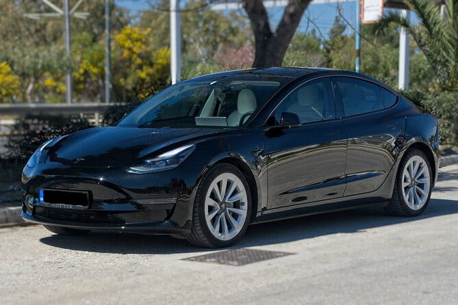 Private Transfer from Athens Airport to Athens City with Tesla - Who Is This Transfer Best For?
