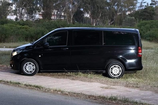 Private Transfer from Athens Airport to Piraeus Port or vice versa - Key points / Takeaways