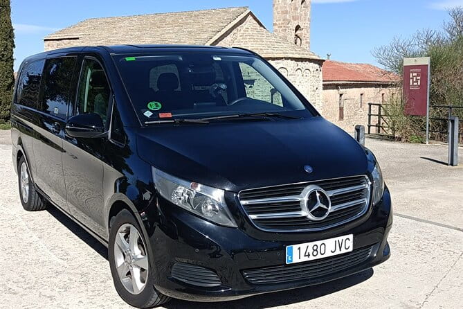 Private Transfer from Barcelona to Montserrat Round Trip - Authentic Experiences and Quiet Moments