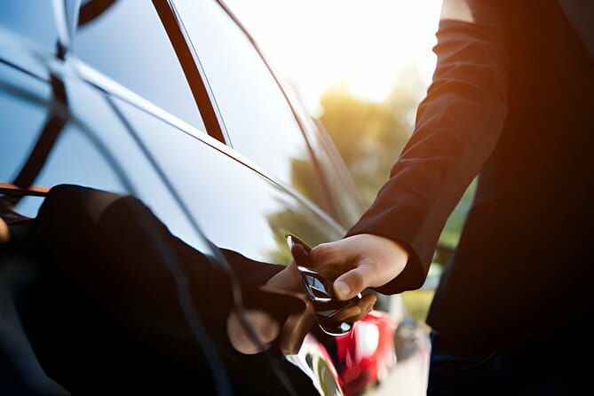 Private Transfer from Catania to Ragusa with Tour options - Final Thoughts: Who Should Consider This Service?