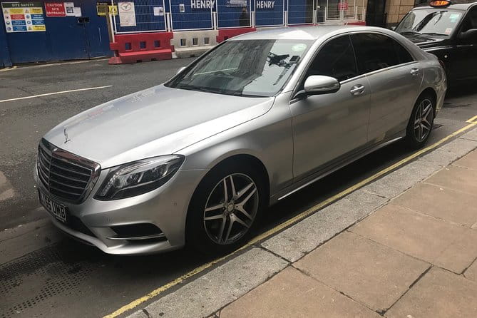 Private Transfer From Heathrow Airport to Central London (E Class Mercedes) - Who Will Love This Service?