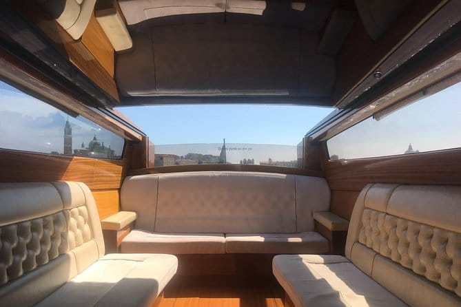 Private transfer from hotel in Venice To VCE airport - FAQ: Your Questions About the Venice to VCE Transfer