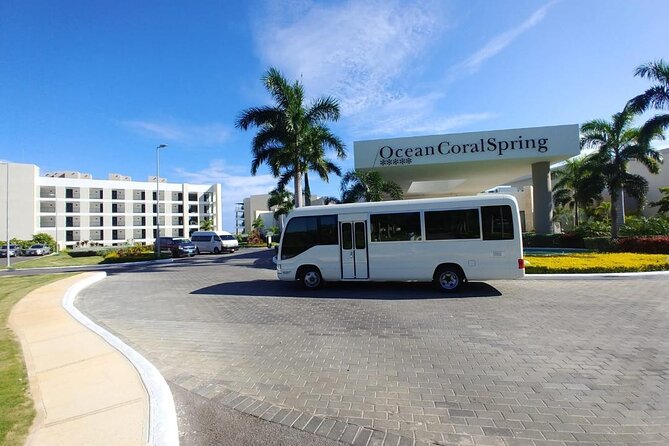 Private Transfer From Kingston Airport To Kingston Hotel One Way - Drop-off Location