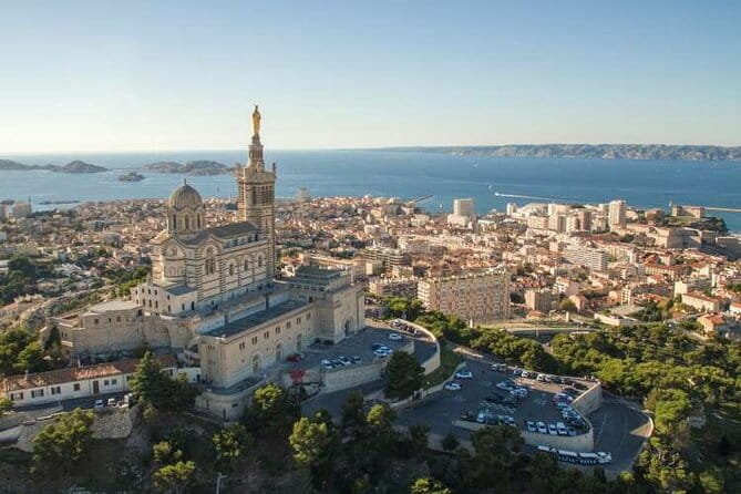 Private Transfer from Marseille Airport to Avignon - FAQs