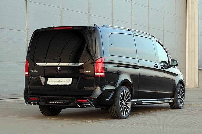 Private Transfer From Munich Airport to Munich City by Luxury Van - Luxury Vehicle Specifications