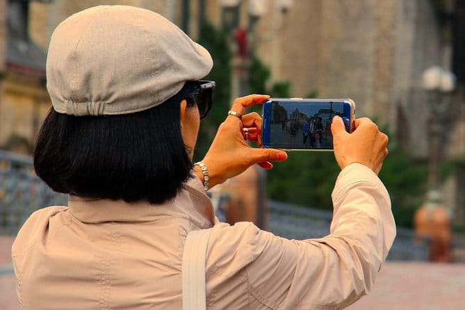 Private Transfer from Munich to Nuremberg with 2 hours for sightseeing - FAQ