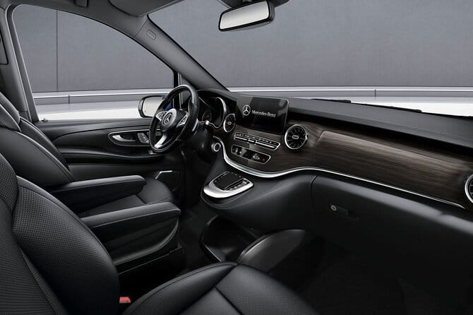 Private Transfer from Naples Airport or Train Staion to Sorrento - The Experience of the Drive: A Smooth, Scenic Journey