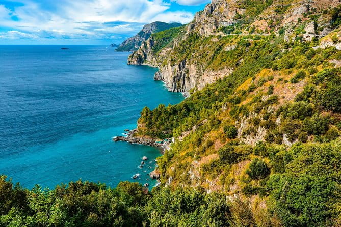 Private transfer from Naples to Amalfi, 2h of sightseeing stop - Who Will Love This Experience