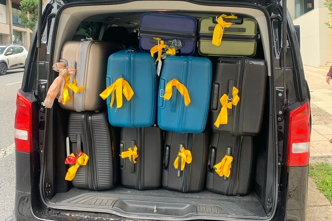 Private transfer from Porto to Braga or Guimarães - A detailed look at the journey from Porto to Braga or Guimarães