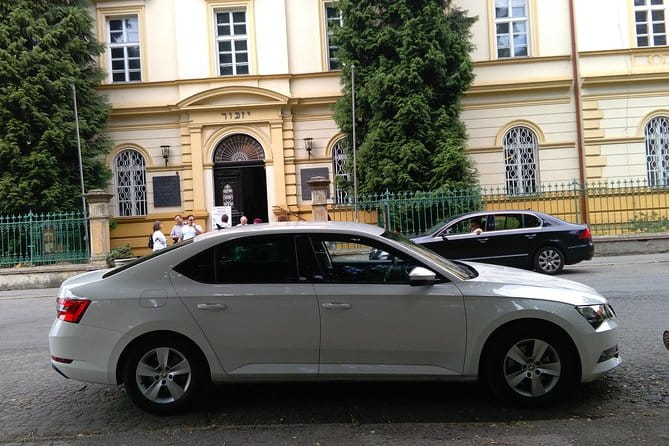 Private Transfer from Prague Airport to the City Centre - Additional Tips for Travelers