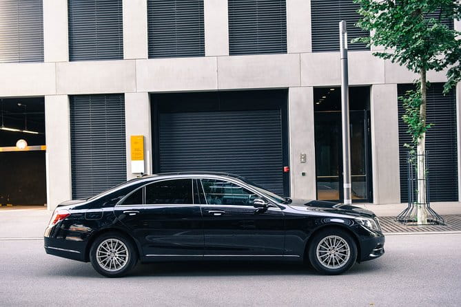 Private Transfer from Sankt-Moritz to Zurich Airport - Who Will Love This Service?