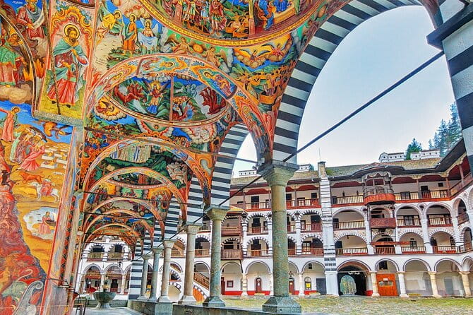 Private Transfer From Sofia to Bansko with Rila Monastery Visit - The Drive to Bansko: Scenic and Relaxed