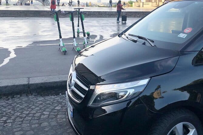 Private Transfer from the City of Paris To Orly Airport (ORY) - A Thorough Breakdown: What To Expect on Your Journey