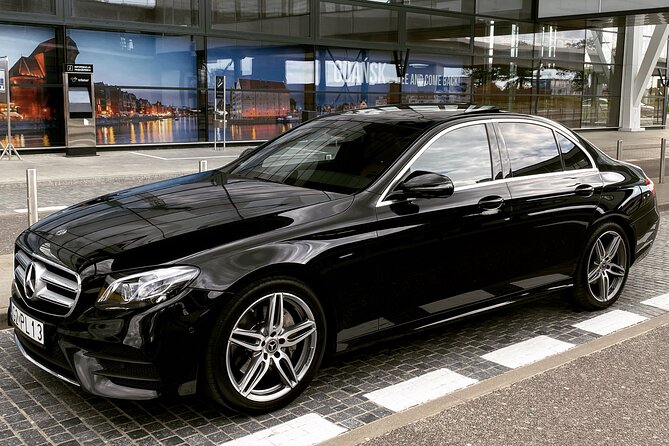 Private Transfer: From the Hotel, Apartment or Private Address to the Gdansk Airport - Pickup and Drop-off Options