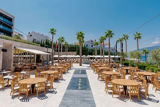 Private Transfer from Tivat airport to Nikki or Obala Djurasevica - Who Should Consider This Transfer?