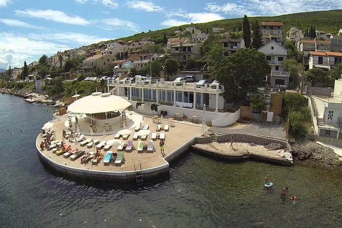 Private Transfer from Tivat airport to Nikki or Obala Djurasevica - The Sum Up