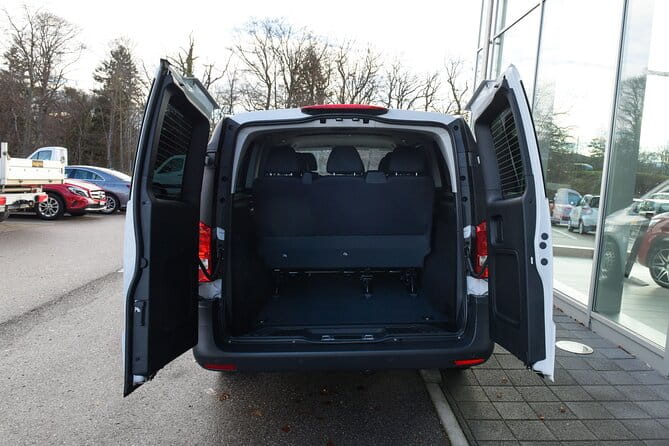 Private transfer from Verbier to Geneva Airport - A Closer Look at the Verbier to Geneva Airport Private Transfer Experience