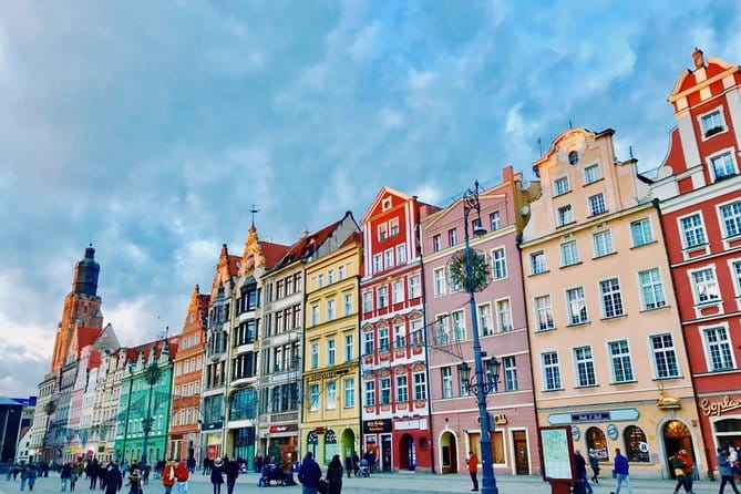 Private Transfer from Wroclaw (WRO) Airport to Wroclaw city centre - Why This Transfer Adds Value