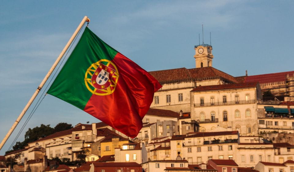 Private Transfer to Porto With Stop in Coimbra - Hotel Pickup and Drop-off