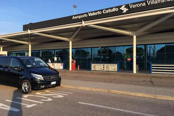 Private Transfer to Verona - Entering Verona’s Historic Center: What to Expect