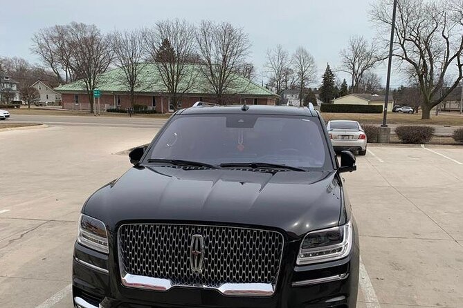 Private Transfer:- Toronto Airport or London City ON Black Car Service - Dropoff Location