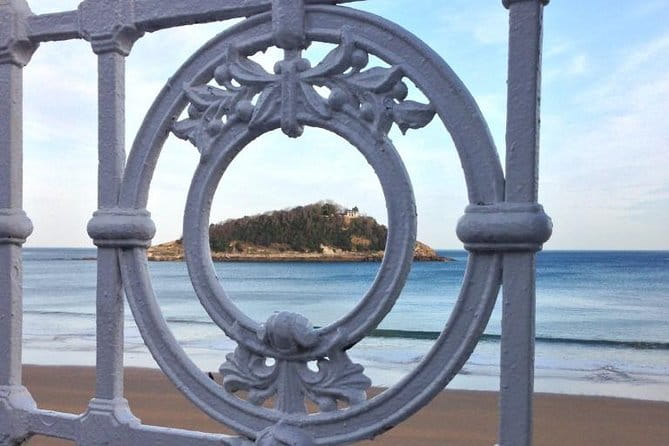 Private Transfer Tour Bilbao to San Sebastian through the Basque Coast - Key points / Takeaways