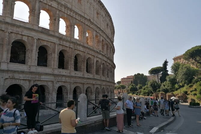 Private transport from Fiumicino Airport to Rome City or vice versa - Our Review of the Private Transfer from Fiumicino Airport to Rome