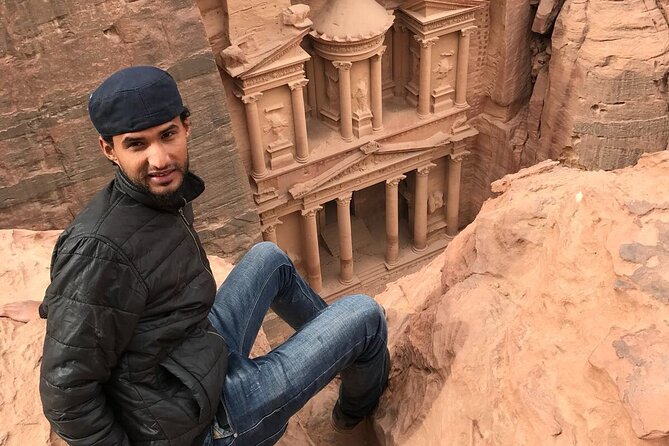 Private Transportation From Aqaba to Petra - Wheelchair Accessibility