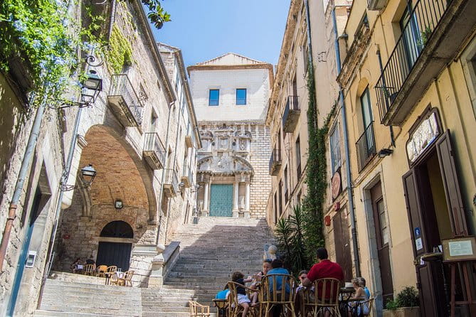 Private trip to the medieval city of Girona from Barcelona - Practical Details and Tips