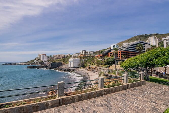 Private Tuk Tuk Tour on Câmara de Lobos, Fishing Village - Practical Aspects of the Tour
