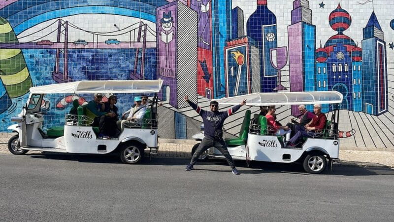 Private tuktuk Tour : unforgettable Old Town Lisbon - Key Points / Takeaways