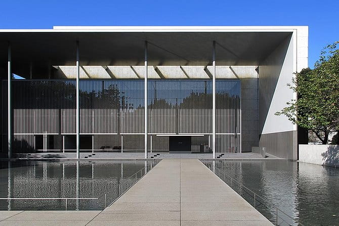 Private Ueno Park Architecture Walking Tour - Highlights of the National Museum of Western Art