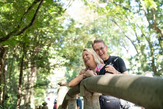 Private & Unique Tokyo Cherry Blossom Sakura Experience - Knowledgeable Local Guides