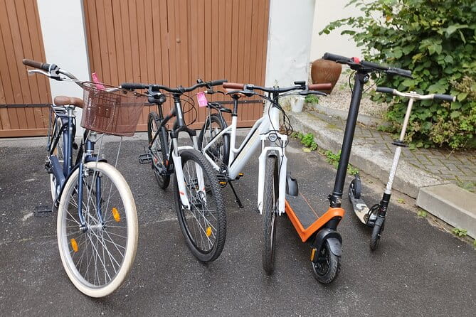 Private Up to 12 Guests-ONE RICKSHAW, E-Bikes, E-Scooters - Price and Value