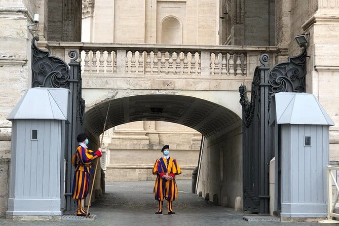 Private Vatican Museum, and Sistine Chapel - 3 Hours Tour! - A Deep Dive into the Experience