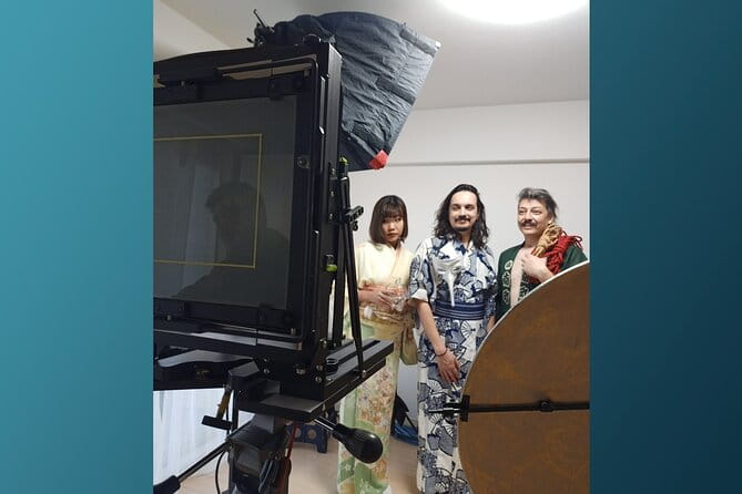 Private Vintage Tintype Portraits Experience in Tokyo - Pricing and Group Size
