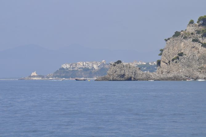 Private VIP Tour "Riviera di Ulisse"(Montagna Spaccata - Gaeta) - Discovering the "Riviera di Ulisse" Private Tour