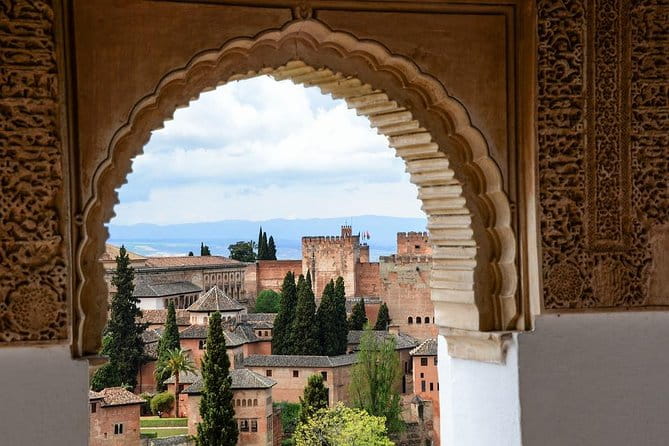 Private Visit to Alhambra in Granada from Seville - Frequently Asked Questions