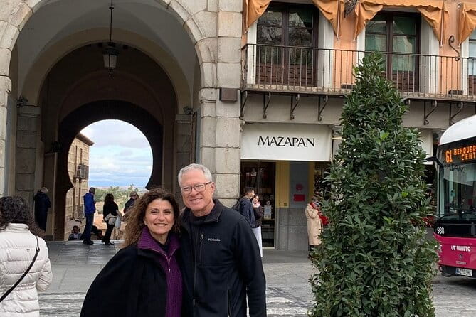 Private Walking History Tour in Toledo - San Martin Bridge: End with a View