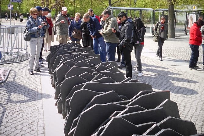 Private Walking Tour: Behind the Iron Curtain and Berlin Wall - Summary