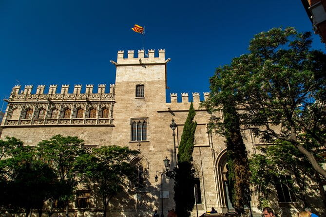 PRIVATE Walking Tour Historical Center with Local Expert - FAQ