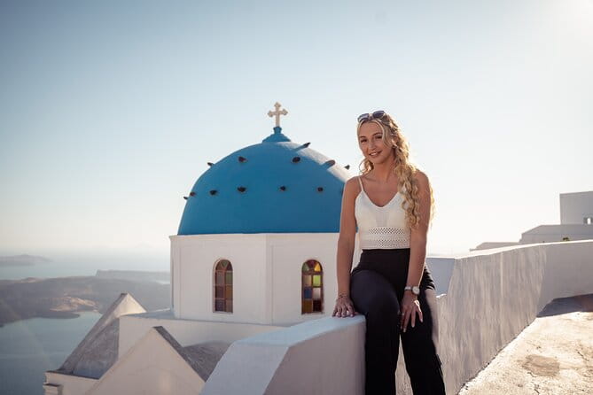 Private Walking Tour in Santorini with Personal Photographer - FAQs