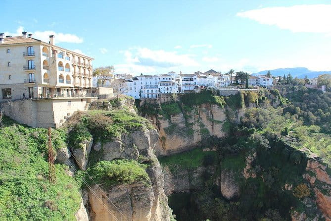 Private Walking Tour of Ronda with official tour guide - What Makes This Tour a Good Fit?