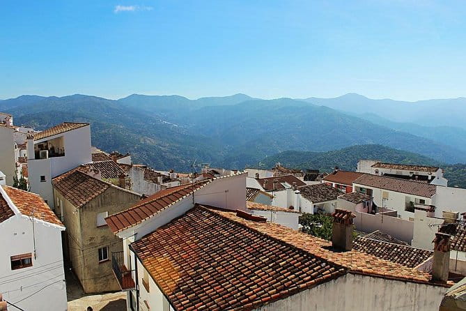 Private Walking Tour of Ronda with official tour guide - Analyzing the Cost and Experience Value