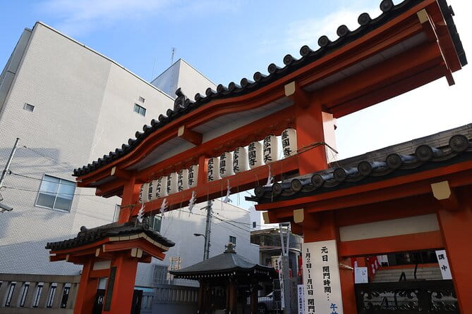 Private Walking Tour: The Little Kyoto of Tokyo, Kagurazaka - Meet Your Local Guide