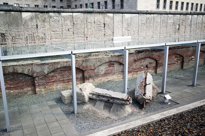 Private Warnemuende Shore Excursion: Third Reich Berlin - Memorial to Sinti and Roma Victims: Recognizing All Victims