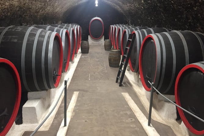 Private wine, food & heritage tour from Prague to Bohemia - FAQ