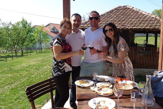 Private Wine Tour in Royal Region - Guest Reviews